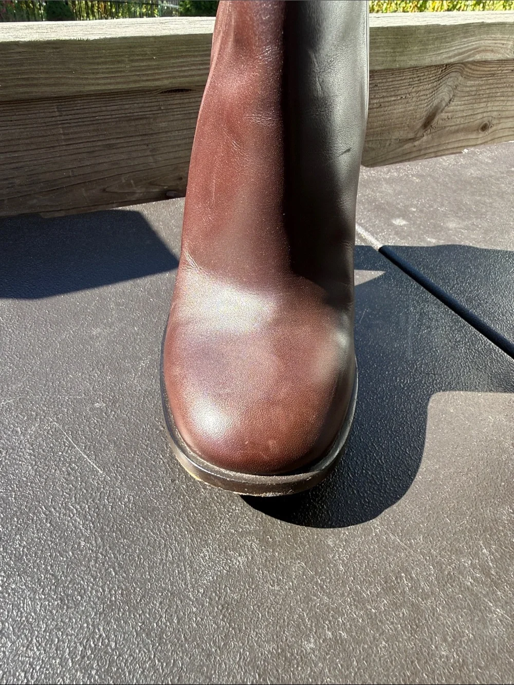 Gucci Leather boots